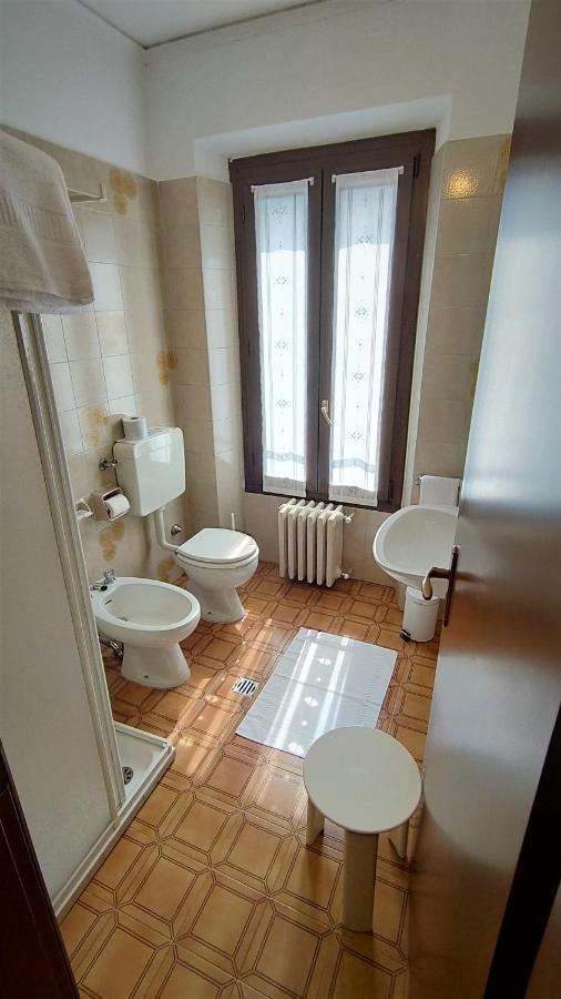 La Locanda Dell'Oreste Dizzasco ภายนอก รูปภาพ